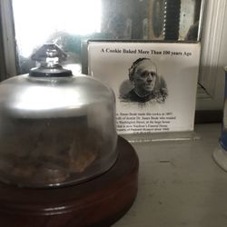 Peekskill Museum - Cookie baked over 100 years ago!!!!!!