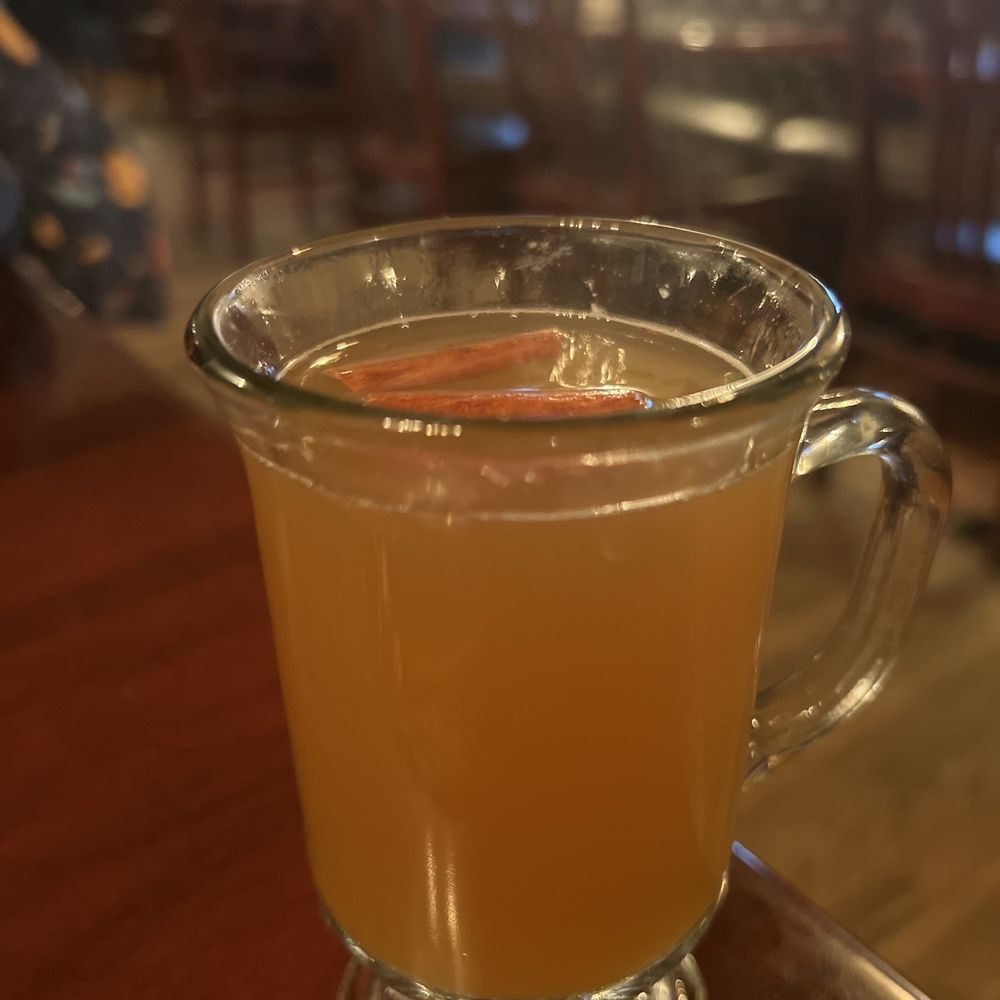 Cold Spring Depot Restaurant - Spiced Cider - American Near Me - Cold Spring, New York
