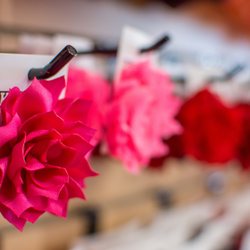 Kid To Kid - Hawaiian floral hair bow