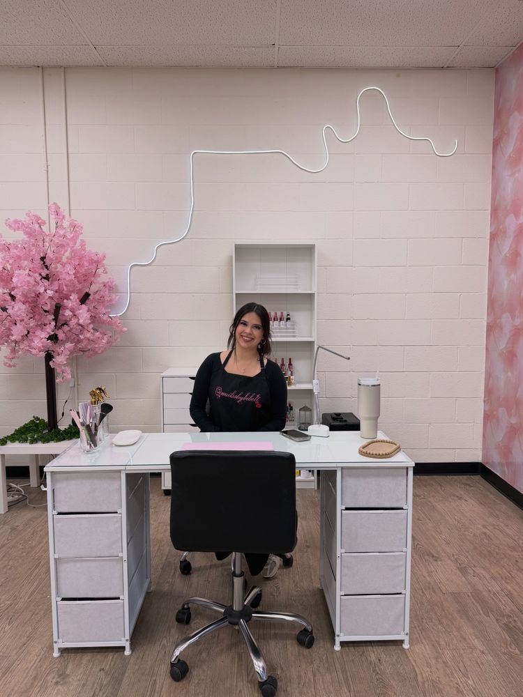 Nailss By Bebett Logo