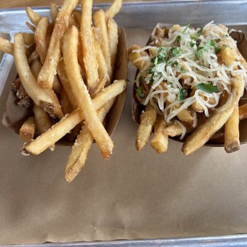 Super Duper Burgers - fries and garlic fries - Burgers Near Me - Berkeley, California Super Duper Burgers - fries and garlic fries - Burgers Near Me - Berkeley, California