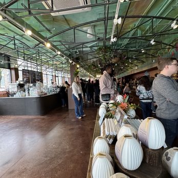 Hotel Chocolat - Interior - Chocolatiers & Shops Near Me - Chicago, Illinois