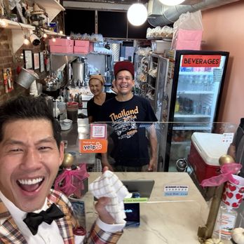 Spongies Cafe - Wow! You can't go wrong with any of the flavors! Fernando Ponce Sosa & Sasinee are the best! The most important ingredient? LOVE! - Cafes Near Me - New York, New York Spongies Cafe - Wow! You can't go wrong with any of the flavors! Fernando Ponce Sosa & Sasinee are the best! The most important ingredient? LOVE! - Cafes Near Me - New York, New York