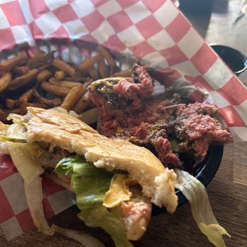 Hubcap Grill - Burgers Near Me - Galveston, Texas Hubcap Grill - Burgers Near Me - Galveston, Texas