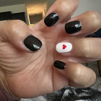 Onyx Nail Bar TCU - black & white w/little red heart - Nail Salons Near Me - Fort Worth, Texas Onyx Nail Bar TCU - black & white w/little red heart - Nail Salons Near Me - Fort Worth, Texas