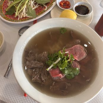 Pho Banh Cuon 14 - pho tai chin - Vietnamese Near Me - Paris, 75 Pho Banh Cuon 14 - pho tai chin - Vietnamese Near Me - Paris, 75