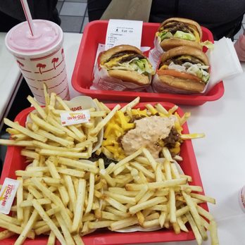In-N-Out Burger - Burgers and fries - Burgers Near Me - Simi Valley, California In-N-Out Burger - Burgers and fries - Burgers Near Me - Simi Valley, California
