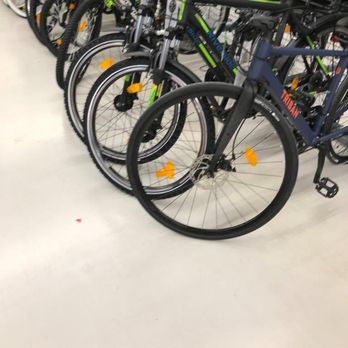 Decathlon - Decathlon Sportgeschäft športový obchod Chemnitz - Sports Wear Near Me - Chemnitz, SN
