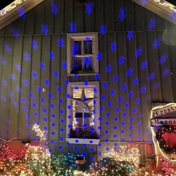 Metamora Christmas Walk 2022 Metamora Old Fashion Christmas Walk - 20 Photos - Holiday Decorations -  19049 N Main St, Metamora, In - Phone Number - Yelp