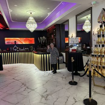 Chateau - Bar - Caterers Near Me - Philadelphia, Pennsylvania Chateau - Bar - Caterers Near Me - Philadelphia, Pennsylvania