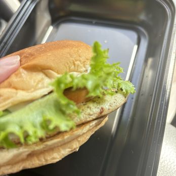 Burger Boss - Classic Chicken Boss with Grilled Chicken (no pickles) - Burgers Near Me - Tustin, California Burger Boss - Classic Chicken Boss with Grilled Chicken (no pickles) - Burgers Near Me - Tustin, California