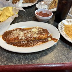 Cuervo's Tacos - A burrito and rice