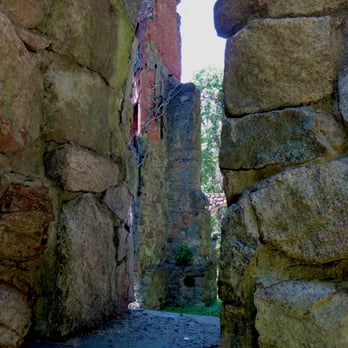 Hudson Highlands State Park - Cornish Estate ruins - Parks Near Me - Beacon, New York