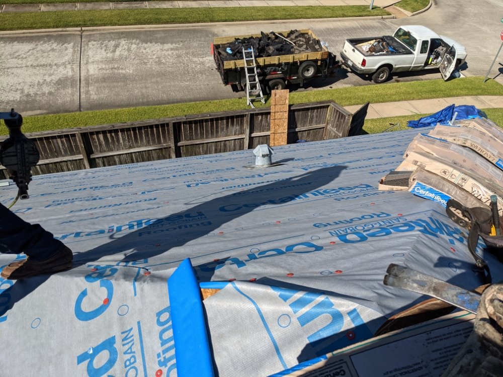 Slide of J&J Roofing Solutions