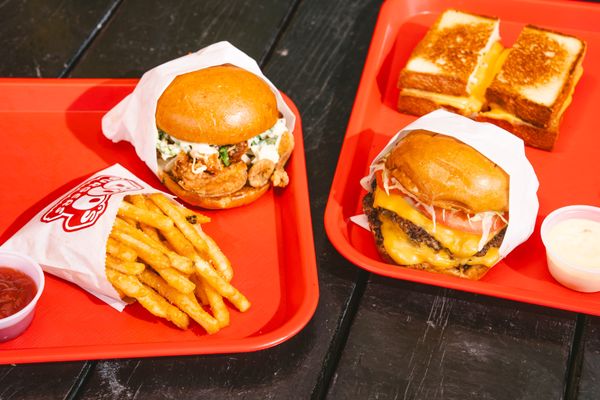 Boo’s Burgers by null