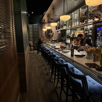 Il Girasole - Bar area - Italian Near Me - Costa Mesa, California