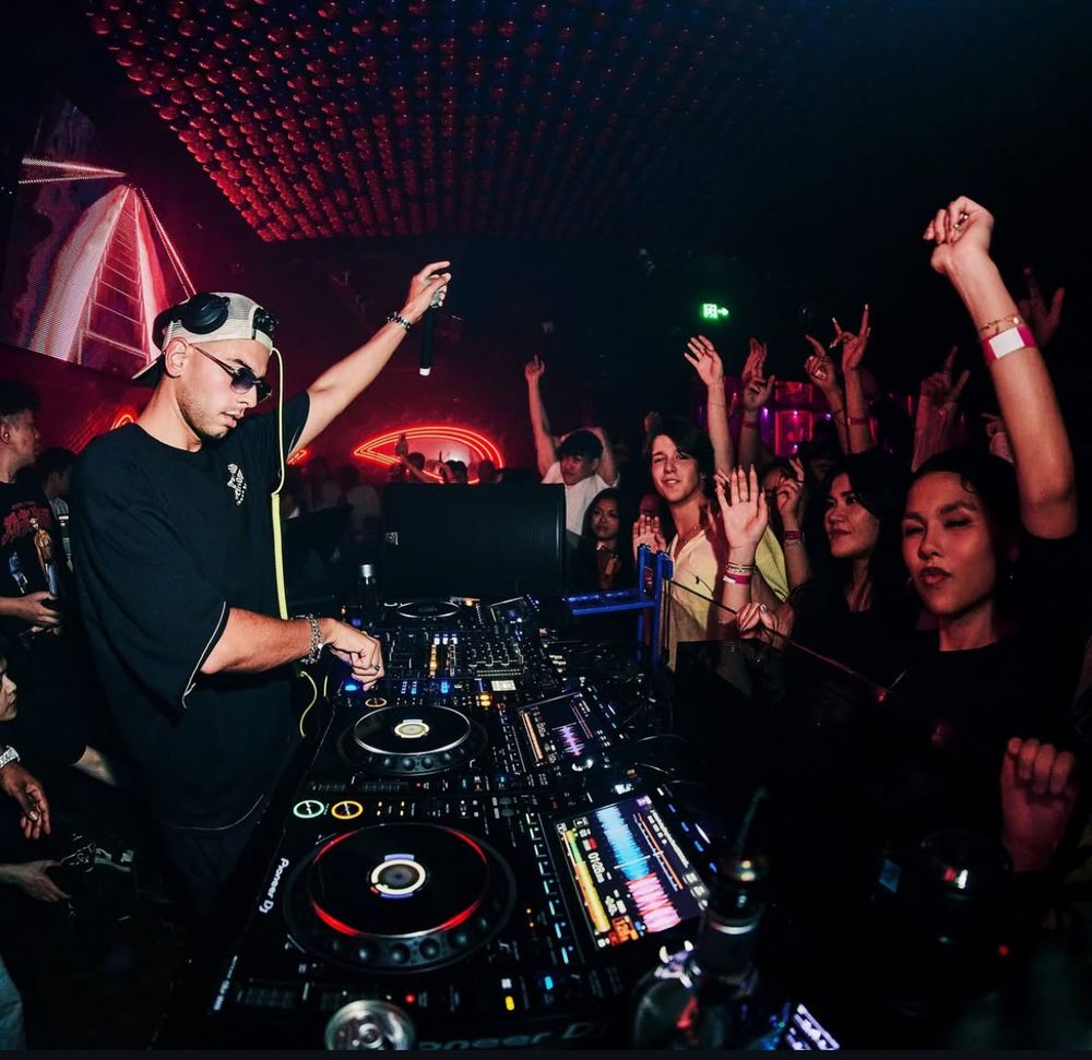 MILEHIGH BACKLINE Updated October 2024 Request a Quote Tampa