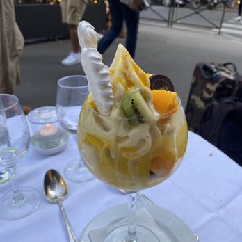 ROMEO BAR & GRILL - Tutti Frutti - Italian Near Me - Paris, 75