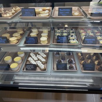 Blueberry Artisan Bakery - More Yumminess - Bakeries Near Me - Jacksonville, Florida Blueberry Artisan Bakery - More Yumminess - Bakeries Near Me - Jacksonville, Florida