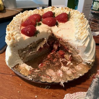 Kizbee's Kitchen - Vegan strawberry shortcake - Gluten-Free Near Me - Egg Harbor City, New Jersey