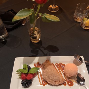 Sevy's Grill - Fried Fresh Peach Pie - American Near Me - Dallas, Texas