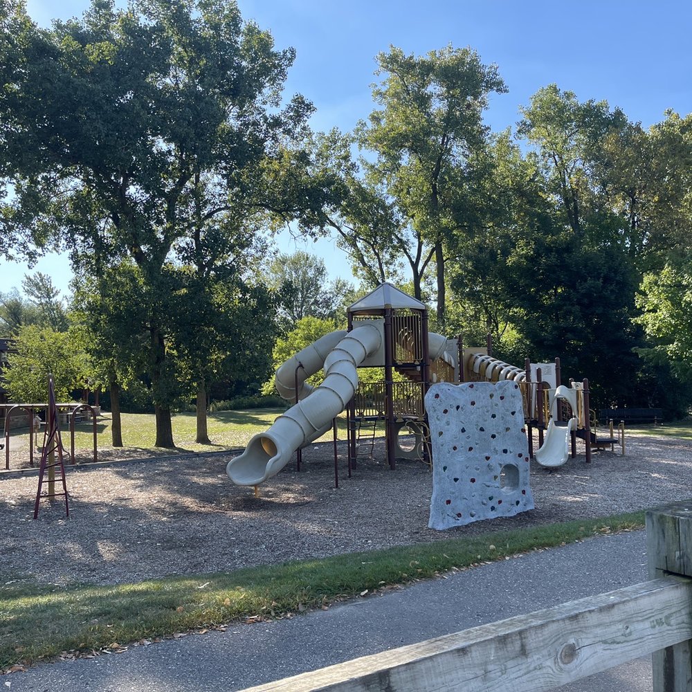 River Woods Park - Parks Near Me - Auburn Hills, Michigan River Woods Park - Parks Near Me - Auburn Hills, Michigan