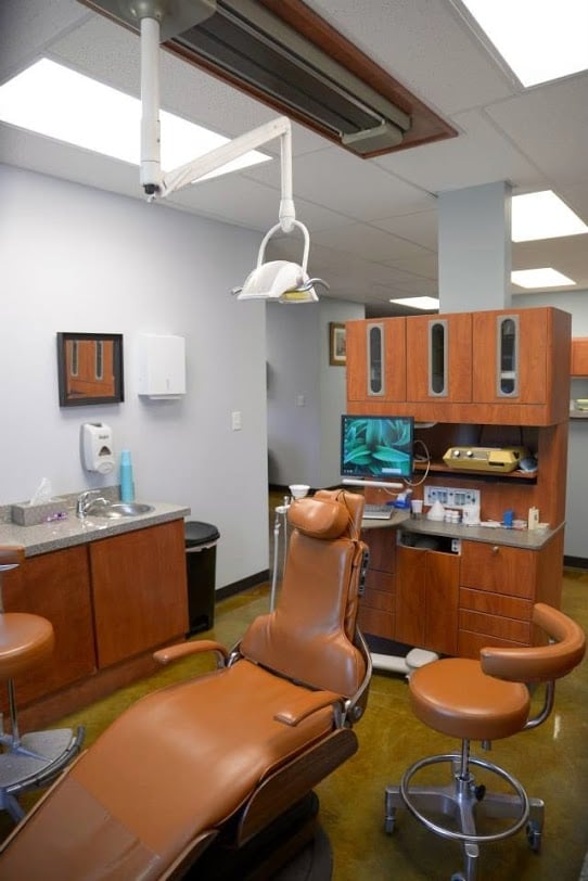 HAMILTON FAMILY DENTISTRY 2422 Springhill Rd, Bryant, Arkansas