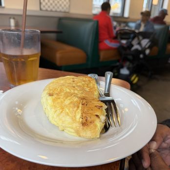 Original Pancake House - Midtown - Build Your Own Omelette with Feta Cheese and Spinach (so fluffy and delicious) - Breakfast & Brunch Near Me - Charlotte, North Carolina