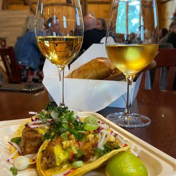 Sunset Hills Vineyard - Tofu tacos and ciabatta bread - Wineries Near Me - Purcellville, Virginia Sunset Hills Vineyard - Tofu tacos and ciabatta bread - Wineries Near Me - Purcellville, Virginia
