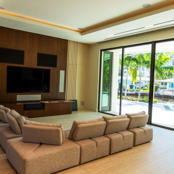 Specialist Painting Contractor - Fort Lauderdale waterfront estate interior painting with flawless finishes and poolside views - SPC Inc. - Painters Near Me - Plantation, Florida Specialist Painting Contractor - Fort Lauderdale waterfront estate interior painting with flawless finishes and poolside views - SPC Inc. - Painters Near Me - Plantation, Florida
