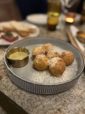 Flamant by null Flamant by null