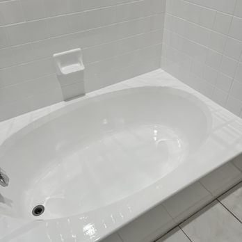 West Coast Reglaze - Master bath after - Refinishing Services Near Me - Perris, California