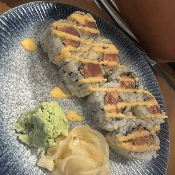 Nami Sushi - Spicy Tuna Roll - Sushi Bars Near Me - Orange Beach, Alabama