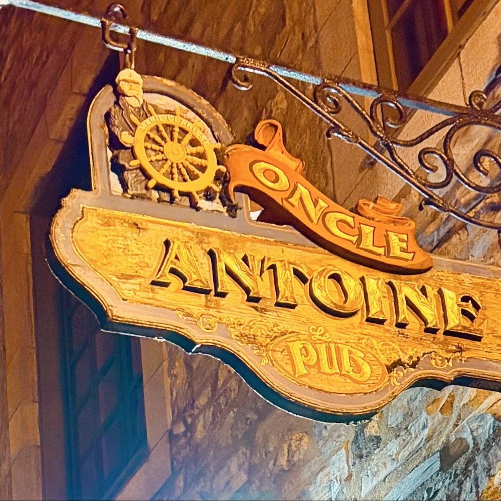 Oncle Antoine - The sign - Pubs Near Me - Quebec City, Quebec Oncle Antoine - The sign - Pubs Near Me - Quebec City, Quebec