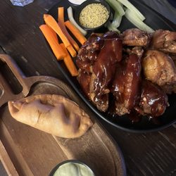 305 Sports Bar - Lemon pepper on the side?