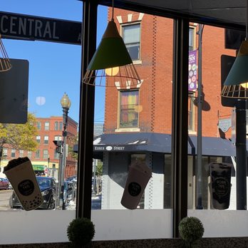 Boba Tea & Snow Ice House - Inside bar - Bubble Tea Near Me - Lynn, Massachusetts Boba Tea & Snow Ice House - Inside bar - Bubble Tea Near Me - Lynn, Massachusetts
