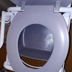 ManorCare Health Services-Sarasota - Look where I had to sit. These cost approximately $35. at Waltmart. CEO Randy Oostra that earns 2,900,000. MILLION annually, ALL ABOUT THE $
