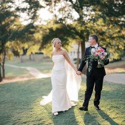 Oconee Bridal - Bridal gown and veil