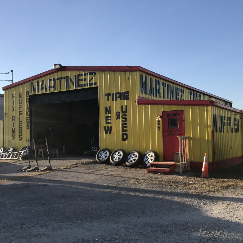 Martínez Tire & Muffler Shop