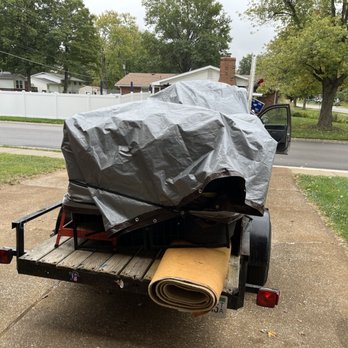 Junk-Ease Services - Garage clean out/ junk removal
All loaded up. - Junk Removal & Hauling Near Me - Collinsville, Illinois Junk-Ease Services - Garage clean out/ junk removal
All loaded up. - Junk Removal & Hauling Near Me - Collinsville, Illinois