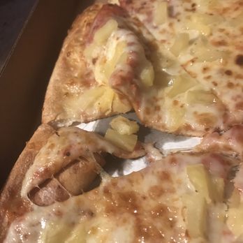 Hiller’s Pizzeria - This is how my order arrived last night - Pizza Near Me - Hopkinton, Massachusetts