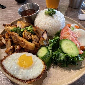 Mr Pho California Kitchen - Chicken Rice Plate - Vietnamese Near Me - Walnut, California Mr Pho California Kitchen - Chicken Rice Plate - Vietnamese Near Me - Walnut, California