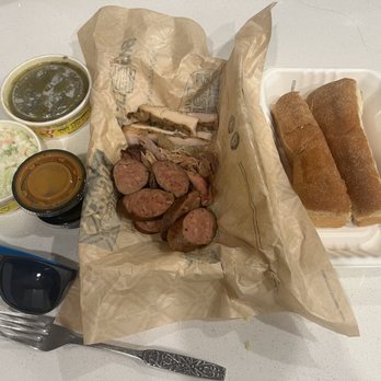 Dickey's Barbecue Pit - Laughably, criminally small portions. - Barbeque Near Me - Beaverton, Oregon