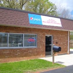 Dr Chops Soul Food Cafe - entrance