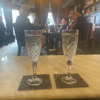 Champagne and Absinthe. Death in the Afternoon