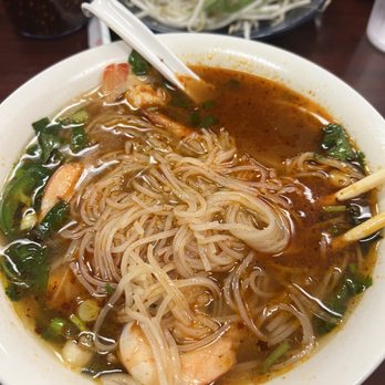 Pho T & L - Beef pho with shrimp - Vietnamese Near Me - Kent, Washington Pho T & L - Beef pho with shrimp - Vietnamese Near Me - Kent, Washington
