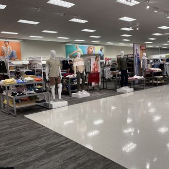 Target - Department Stores Near Me - Irving, Texas