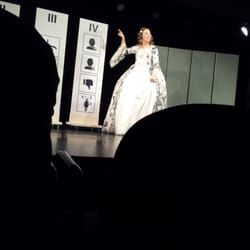 Amsterdam Fringe Festival - Hiske aan de babbel kostuumdrama