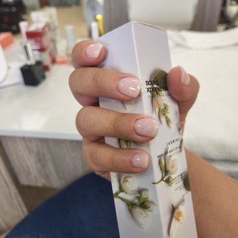 Diva Nails & Spa - Nail Salons Near Me - Norco, California