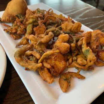 Turmeric Indian Restaurant - assorted appetizers -- a big NO! - Indian Near Me - Marietta, Georgia Turmeric Indian Restaurant - assorted appetizers -- a big NO! - Indian Near Me - Marietta, Georgia